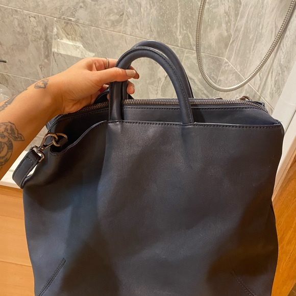 Matt & Nat - large crossbody bag - Picture 5 of 5